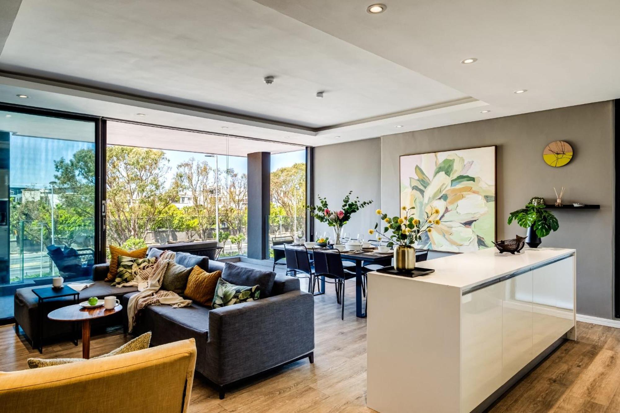202 Warwick Cape Town